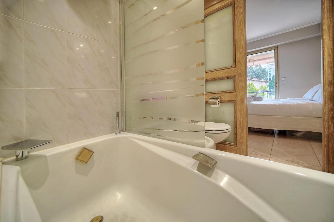 Immogroom - 2 Bedroom - Air Conditioning - Wifi - Terrace - Common Parking Cannes Eksteriør bilde